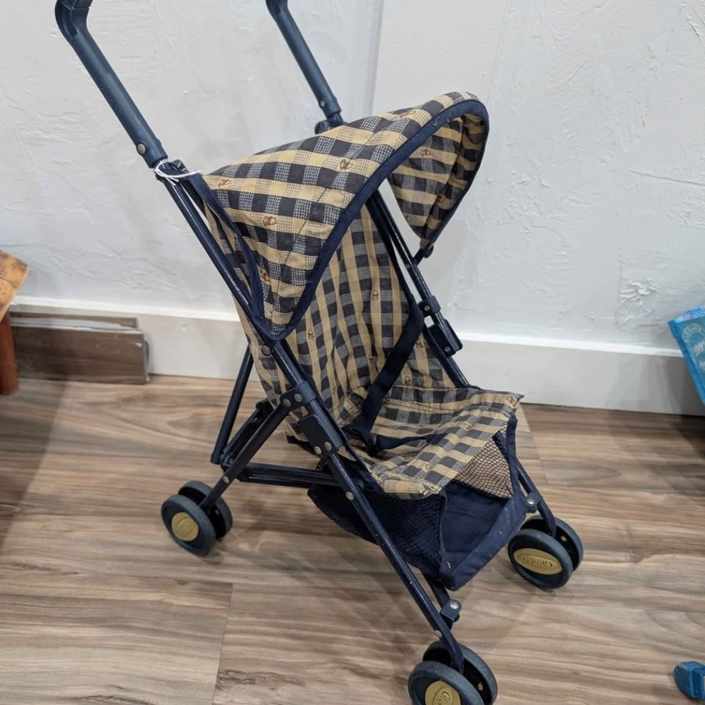 Plaid Foldable Stroller